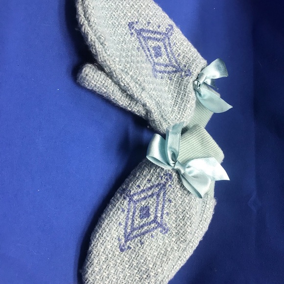 Disney Limited edition Anna dress full set - Picture 13 of 16